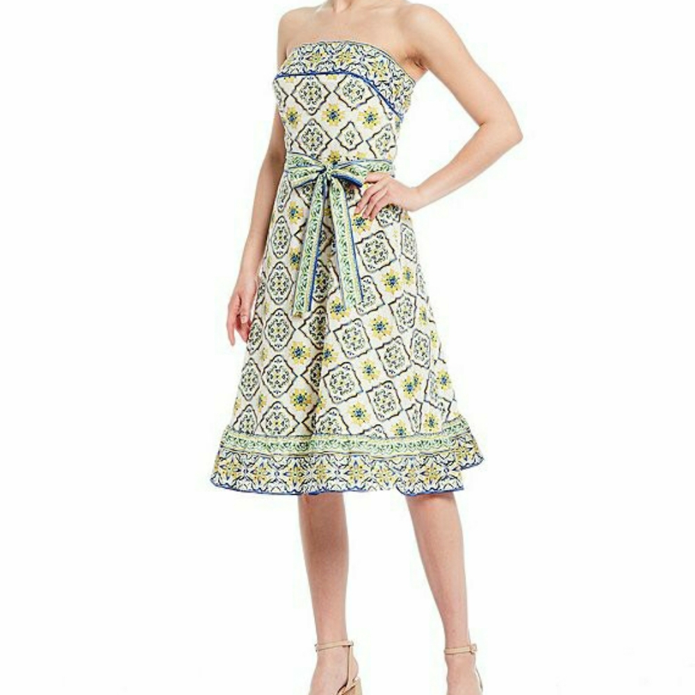Women's Strapless Dress